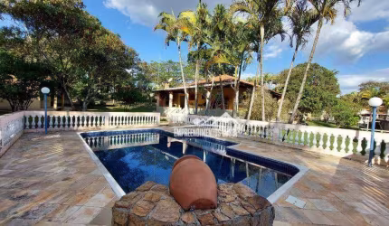 Casa com 3 dormitórios à venda, 236 m² por R$ 830.000,00 - Condomínio Zuleika Jabour - Salto/SP