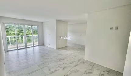 Fantástico empreendimento a 100 metros do mar na Praia Brava