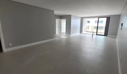 Apartamento com 3 suítes na Praia Brava de Itajaí
