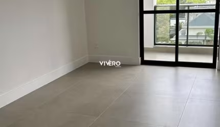 Apartamento com 3 dormitórios à 350 metros do mar na Praia Brava de Itajaí