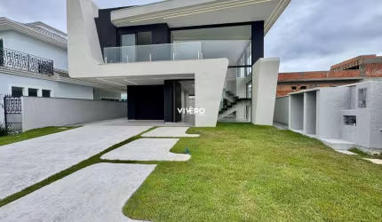 Magnífica casa de alto padrão no Condomínio Caledônia - Camboriú