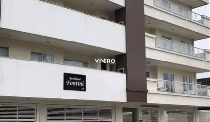 Oportunidade! 2 dormitórios na praia de Bombinhas