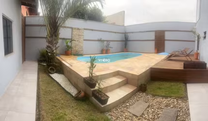 Casa com piscina no bairro São Vicente em Itajaí