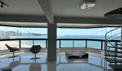 Cobertura frente mar em Balneário Camboriú com 5 suítes