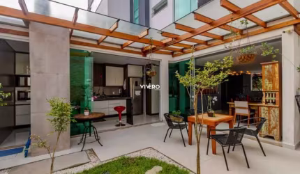 Sobrado Triplex com 3 suítes da Praia dos Amores em Balneário Camboriú