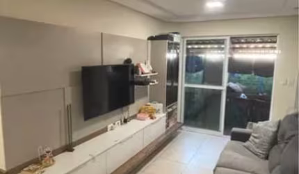 Térreo para venda com 74 metros quadrados com 2 quartos em Aeroclube