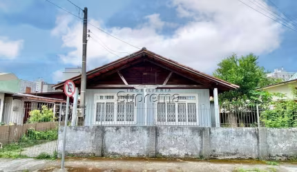 Casa no bairro sao judas, São Judas, Itajaí - SC