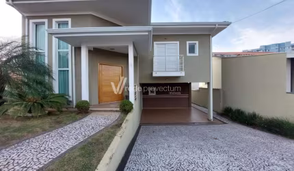 Casa em condomínio fechado com 4 quartos à venda na Rua Sebastião Barbarini, 105, Jardim São Pedro, Valinhos, 269 m2 por R$ 1.650.000