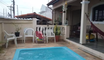 Casa com 3 quartos à venda na Rua Evaristo Correa Vianna, 128, Jardim Antonio Von Zuben, Campinas, 218 m2 por R$ 600.000