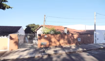 Casa com 2 quartos à venda na Rua Padre Leonel França, 407, Jardim Leonor, Campinas, 60 m2 por R$ 500.000