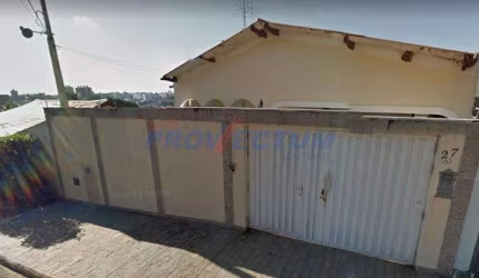 Casa com 2 quartos à venda na Rua Pederneiras, 27, Chácara da Barra, Campinas, 198 m2 por R$ 670.000