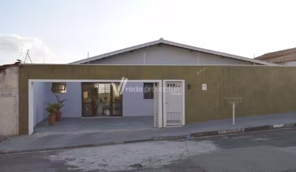 Casa com 3 quartos à venda na Rua Monsenhor Fergo O'Connor de Camargo Dauntre, 377, Vila Joaquim Inácio, Campinas, 202 m2 por R$ 750.000