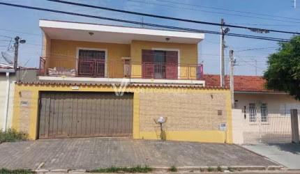 Casa com 3 quartos à venda na Rua Coronel Job de Figueiredo, 730, Jardim Nova Europa, Campinas, 256 m2 por R$ 905.000