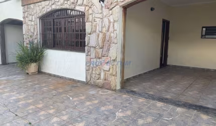 Casa com 3 quartos à venda na Rua Iboti, 140, Vila Maria, Campinas, 175 m2 por R$ 680.000