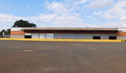 Barracão / Galpão / Depósito à venda na Rua Joaquim Francisco Castelar, 611, Parque Rural Fazenda Santa Cândida, Campinas, 2602 m2 por R$ 36.000.000