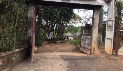 Chácara / sítio com 3 quartos à venda na Rua Ana Santina Pereira, 41, Chácaras São Martinho, Campinas, 210 m2 por R$ 1.810.000