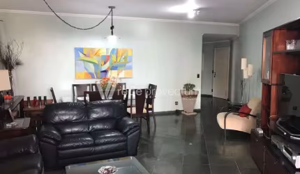 Apartamento com 4 quartos à venda na Rua José Paulino, 1875, Vila Itapura, Campinas, 147 m2 por R$ 690.000