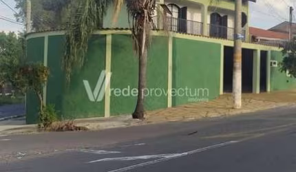 Casa com 3 quartos à venda na Rua Conselheiro Antônio Carlos, 5, Jardim Campos Elíseos, Campinas, 264 m2 por R$ 750.000