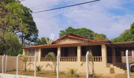 Chácara / sítio com 4 quartos à venda na Rua Benedicto Reis, 52, Bananal, Campinas, 200 m2 por R$ 850.000
