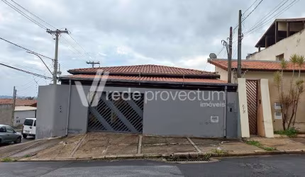 Casa comercial à venda na Rua das Dálias, 1302, Jardim das Bandeiras, Campinas, 202 m2 por R$ 590.000
