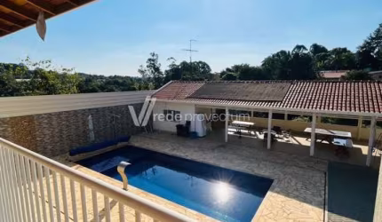 Chácara / sítio com 4 quartos à venda na Rua Cleuza Menegon Cancian, 156, Chácaras São Bento, Valinhos, 2400 m2 por R$ 2.800.000