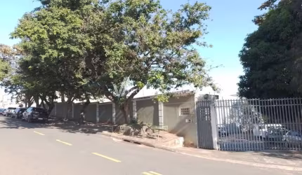 Barracão / Galpão / Depósito à venda na Rua Ambrógio Bisogni, 765, Parque Rural Fazenda Santa Cândida, Campinas, 666 m2 por R$ 5.869.000