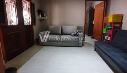 Casa com 5 quartos à venda na Rua Martin Luther King Júnior, 327, Jardim Eulina, Campinas, 220 m2 por R$ 720.000