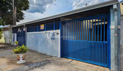 Casa comercial à venda na Maria Dolores, 18, Dic IV (Conjunto Habitacional Lech Walesa), Campinas, 200 m2 por R$ 379.000