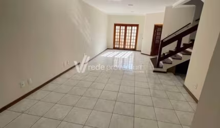 Casa com 4 quartos à venda na Alameda Carlos de Carvalho Vieira Braga, 67, Jardim Recanto, Valinhos, 300 m2 por R$ 1.050.000