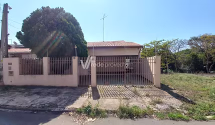 Casa com 3 quartos à venda na Rua Mauro Padovani, 4, Parque Via Norte, Campinas, 194 m2 por R$ 590.000