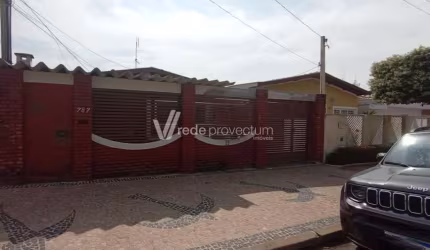 Casa com 3 quartos à venda na Rua Argentina, 787, Jardim Nova Europa, Campinas, 146 m2 por R$ 600.000