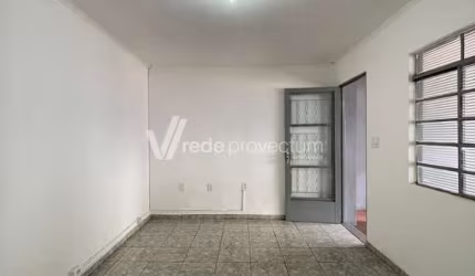 Casa com 2 quartos à venda na Augusta Parreira Belintani, 310, Vila Castelo Branco, Campinas, 80 m2 por R$ 320.000