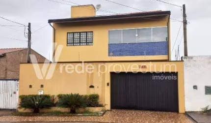 Casa com 3 quartos à venda na Rua Pompeu de Vitto, 400, Parque Via Norte, Campinas, 260 m2 por R$ 1.100.000