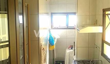 Apartamento com 2 quartos à venda na Rua Bernardino Martins Filho, 275, Jardim das Bandeiras, Campinas, 54 m2 por R$ 220.000