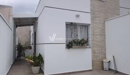 Casa com 3 quartos à venda na Rua Maestro Eliseu Narciso, 23, Parque Jambeiro, Campinas, 120 m2 por R$ 650.000