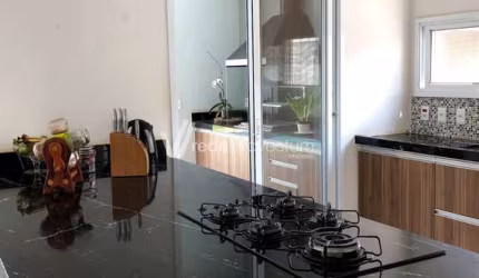 Casa em condomínio fechado com 3 quartos à venda na Vicente Celestino, s/n°, Terras do Cancioneiro, Paulínia, 230 m2 por R$ 1.880.000