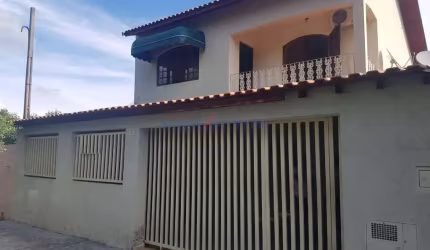 Casa com 3 quartos à venda na Helena Bassan Vansan, 383, João Aranha, Paulínia, 200 m2 por R$ 800.000
