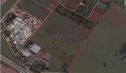 Terreno à venda na Avenida Alexandre Cazelatto, SP 332, Betel, Paulínia por R$ 86.800.000
