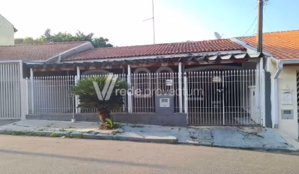 Casa com 2 quartos para alugar na Rua Júlio Soares Motta, 92, Jardim Santa Amália, Campinas, 190 m2 por R$ 2.460
