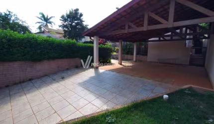 Casa com 3 quartos para alugar na Rua Amélia Maria de Paula Venturini, 240, Parque das Universidades, Campinas, 258 m2 por R$ 4.500