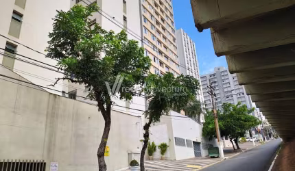 Apartamento com 3 quartos para alugar na Avenida Doutor Moraes Salles, 1728, Centro, Campinas, 100 m2 por R$ 2.200