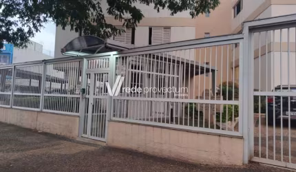 Apartamento com 2 quartos para alugar na Rua Fernão Lopes, 1400, Taquaral, Campinas, 70 m2 por R$ 2.000
