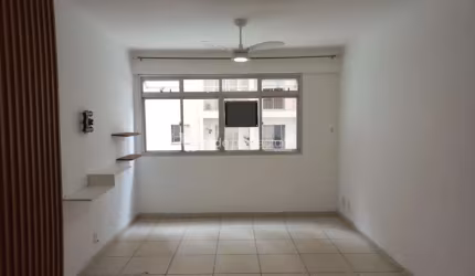 Apartamento com 2 quartos para alugar na Rua Doutor Quirino, 341, Bosque, Campinas, 72 m2 por R$ 1.900