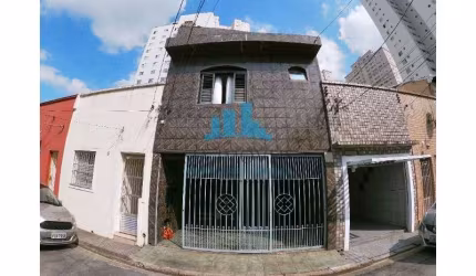 Sobrado em vila particular à venda no bairro do Belém 143m².