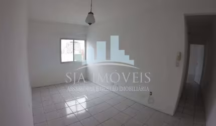 Apartamento de 1 dormitório com vaga de garagem na Rua Vergueiro