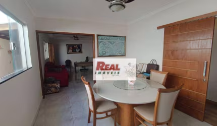 Casa com 3 dormitórios à venda, 241 m² por R$ 480.000 - Umuarama - Araçatuba/SP