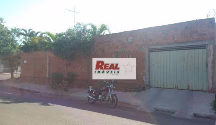 Casa com 4 dormitórios à venda, 172 m² por R$ 230.000,00 - Água Branca II - Araçatuba/SP