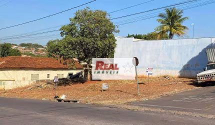 Terreno de esquina à venda - 400m² - Jardim Costa Rica - Birigui