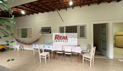 Casa à venda - Vila Santa Maria - 450m² de terreno - Araçatuba