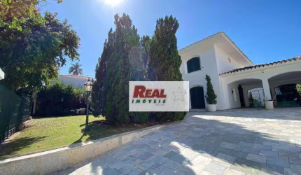Linda residência - 910m² área construída - Área Central - Araçatuba-SP